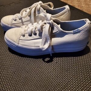 Womens keds size 5
